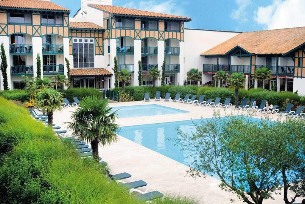 Appartement Au Domaine Du Golf Dans Residence De Vacance Moliets-et-Maa Zewnętrze zdjęcie